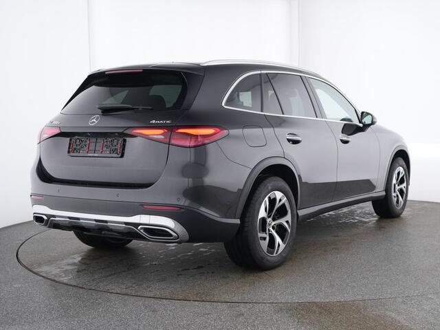 Mercedes-Benz GLC-KLASSE 300 e 4MATIC Plug-In Hybride AVANTGARDE Advanced Plus | Trekhaak | Digital Koplampen | KEYLESS-GO Comfort-Pakket | Distronic | Memory Voorstoelen. Inclusief 24 maanden MB Certified garantie voor Europa.