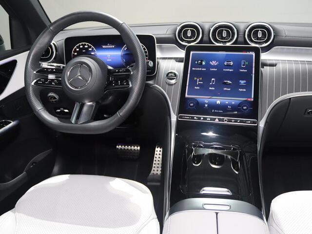 Mercedes-Benz GLC-KLASSE Coupé 300e 4MATIC AMG Line | AMG | Digital light | Trekhaak | 360 camera |