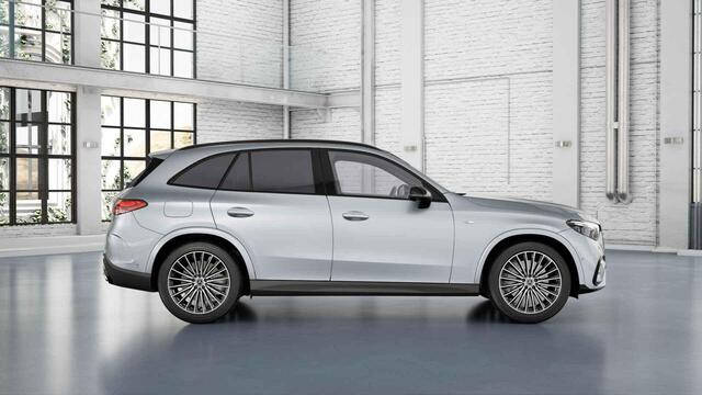Mercedes-Benz GLC-KLASSE 300e 4MATIC Sport Edition | Panoramaschuifdak | Premium pakket | Nightpakket | 360° camera | Dodehoekassistent | DIGITAL LIGHT | Trekhaak |