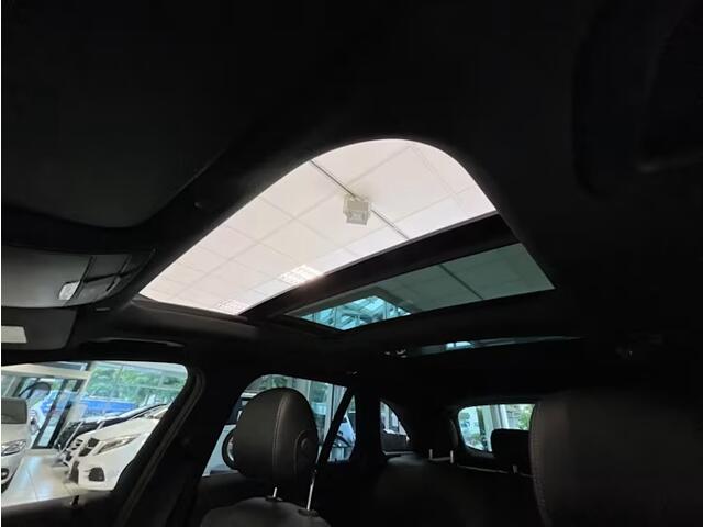 Mercedes-Benz GLC-KLASSE 300e 4MATIC AMG Line Trekhaak LED Panoramadak Carplay Elek Kofferklep Achteruitrijcamera 360 Gr Camera