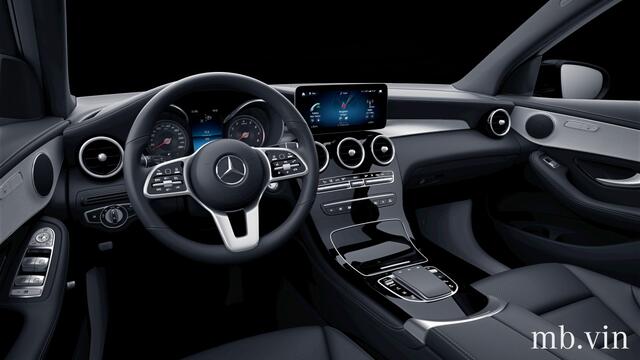 Mercedes-Benz GLC-KLASSE 300e 4MATIC Advantage | Panoramadak | Night pakket | 19 Inch | Trekhaak |