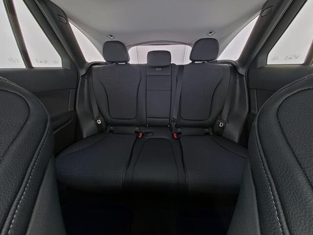 Mercedes-Benz GLC-KLASSE 300 e 4MATIC Plug-In Hybride Alarm KLasse 3 | Distronic | Trekhaak | Digital Koplampen | Stuur en Stoelverwarming. Inclusief 24 maanden MB Certified garantie voor Europa.