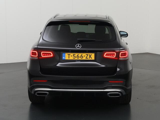 Mercedes-Benz GLC-KLASSE 200 4MATIC Premium Plus | AMG | Stoelverwarming | Achteruitrijcamera | Widescreen | Lederen bekleding |