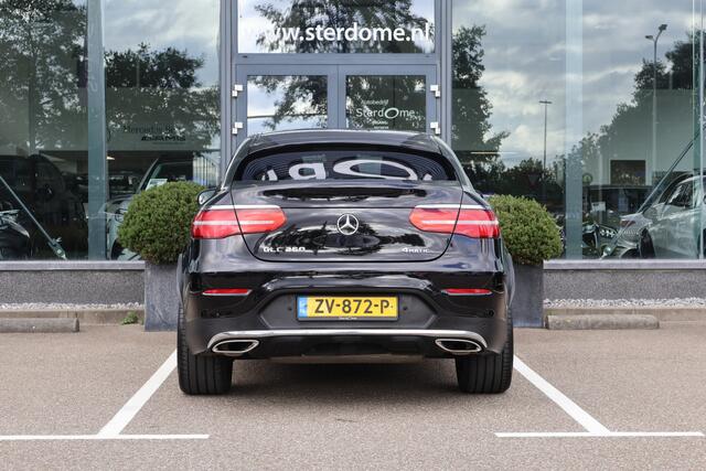 Mercedes-Benz GLC-KLASSE Coupé 250 4MATIC l AMG l Burmerster l Comand l Wegklapbare trekhaak l LED adaptief l Sfeerverlichting l Memory pakket voor bestuurdersstoel l KEYLESS GO l Parkeer pakket l Stoelverwarming l Elektr. bedienbare achterklep l Airconditioning l Regensensor l