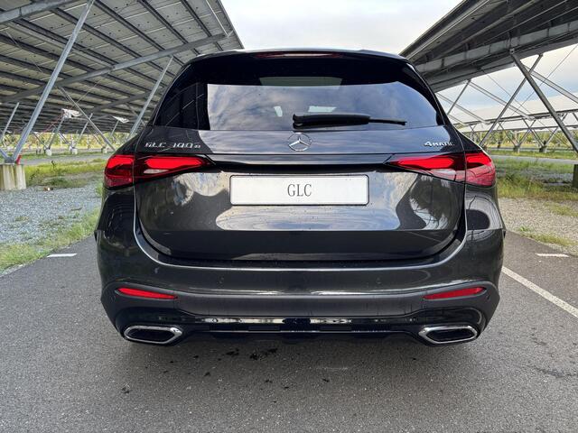 Mercedes-Benz GLC-KLASSE 300e 4MATIC Sport Edition | Night | Panoramaschuifdak | Premium Plus | Rijassistentiepakket | Head-up display | Burmester | Trekhaak |
