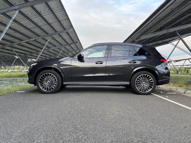Mercedes-Benz GLC-KLASSE 300e 4MATIC Sport Edition | Night | Panoramaschuifdak | Premium Plus | Rijassistentiepakket | Head-up display | Burmester | Trekhaak |