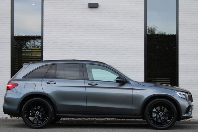 Mercedes-Benz GLC-KLASSE AMG 43 4-MATIC / Panorama / Luchtvering / Head up / Nightpakket / Vol Opties / NIEUWSTAAT