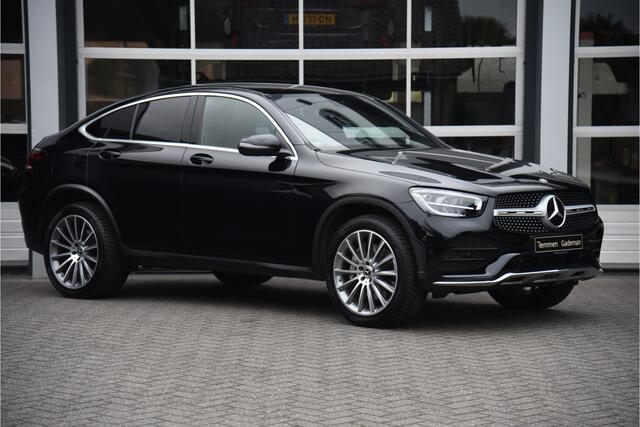 Mercedes-Benz GLC-KLASSE Coupé 300e 4MATIC AMG Line