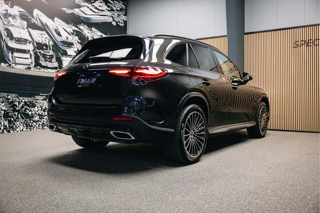 Mercedes-Benz GLC-KLASSE 300e 4MATIC AMG Line | Pano | Stoelverwarming | 360 camera |