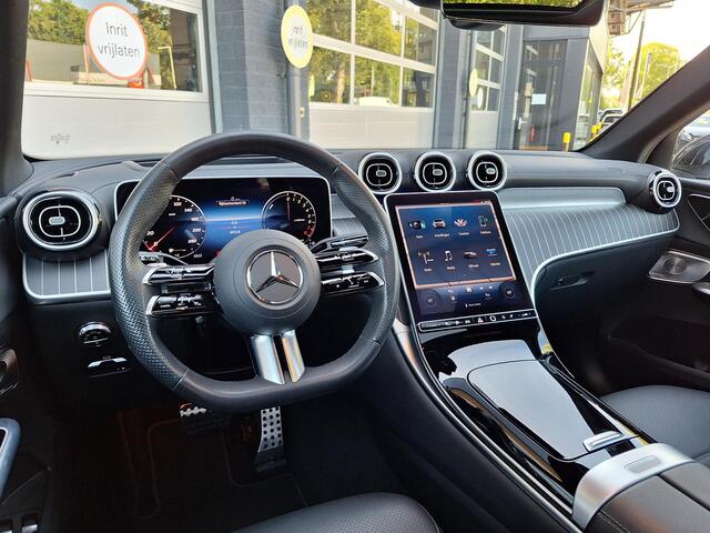 Mercedes-Benz GLC-KLASSE 400e 4MATIC AMG Line | Panoramadak | Trekhaak | Burmester | Luchtvering | Achterasbesturing | 360? camera | HUD | DIGITAL LIGHT | Memory pakket | Keyless-GO | Elektrische achterklep
