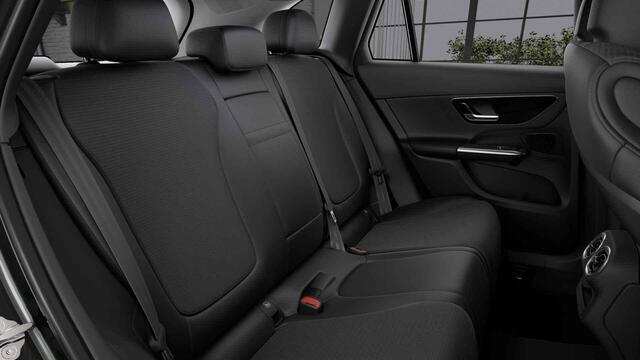 Mercedes-Benz GLC-KLASSE 300e 4MATIC Luxury Line | Trekhaak | Memory | Stoelverwarming | Sfeerverlichting |