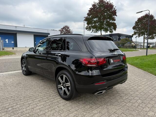 Mercedes-Benz GLC-KLASSE e AMG HUD Distronic Massage