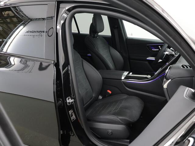 Mercedes-Benz GLC-KLASSE 300e 4MATIC Sport Edition | Panoramaschuifdak | Premium pakket | Nightpakket | 360° camera | Dodehoekassistent | DIGITAL LIGHT | Trekhaak |