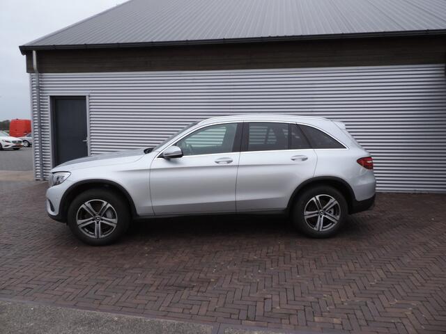 Mercedes-Benz GLC-KLASSE 250 4MATIC motor schade diefstal panoramadak