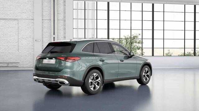 Mercedes-Benz GLC-KLASSE 300e 4MATIC Luxury Line | Panoramadak | Trekhaak | 360 camera | Winter pakket | Memory |
