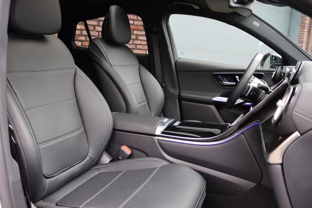 Mercedes-Benz GLC-KLASSE Coupé 300e 4MATIC Premium+ AMG Line | Airmatic | Achterasbesturing | Distronic+ | Massage | Stoelventilatie | HUD | Burmester | Memory | Digital Light |