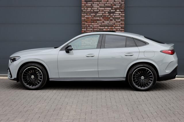 Mercedes-Benz GLC-KLASSE Coupé 300e 4MATIC Premium+ AMG Line | Airmatic | Achterasbesturing | Distronic+ | Massage | Stoelventilatie | HUD | Burmester | Memory | Digital Light |