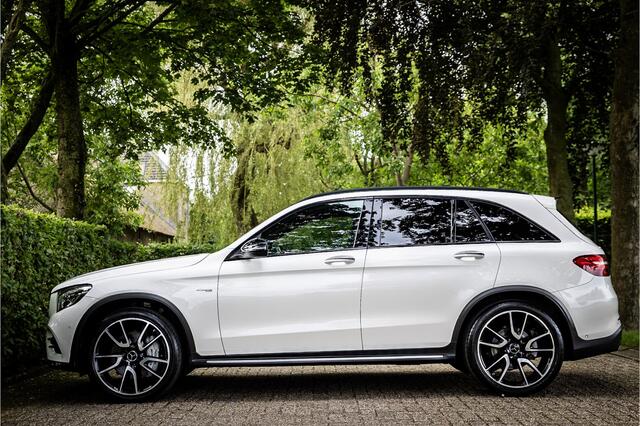 Mercedes-Benz GLC-KLASSE AMG 43 4MATIC Designo Panorama Burmester Carbon Distronic 21" Memory