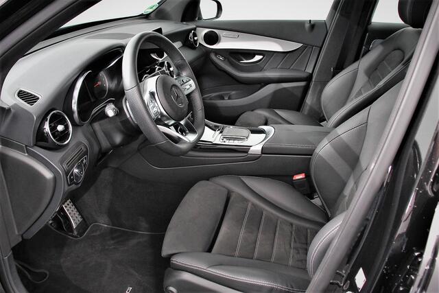 Mercedes-Benz GLC-KLASSE 300e 4MATIC Business Solution AMG | Navigatie | Camera | Climate control | Lichtmetalen Velgen | DAB | Electrisch bedienbare achterklep | Rij assistent pakket | Extra Getint Glas