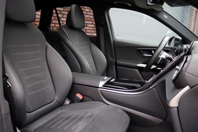Mercedes-Benz GLC-KLASSE 400e 4MATIC AMG Line | Airmatic | Achterasbesturing | Distronic+ | Memory | Trekhaak | Digital Light | Surround Camera | Verwarmd Stuurwiel | Nightpakket |