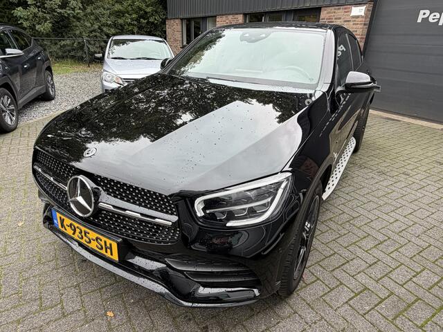 Mercedes-Benz GLC-KLASSE Coupé 300e 4MATIC Premium Plus AMG Line - Night Pakket - Schuifdak