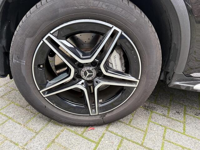 Mercedes-Benz GLC-KLASSE Coupé 300e 4MATIC Premium Plus AMG Line - Night Pakket - Schuifdak