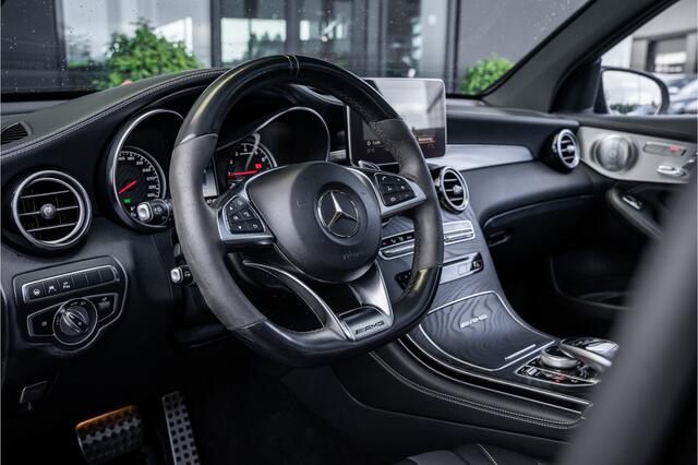Mercedes-Benz GLC-KLASSE AMG GLC63 4MATIC+ - Panorama | Burmester | Luchtvering | ACC