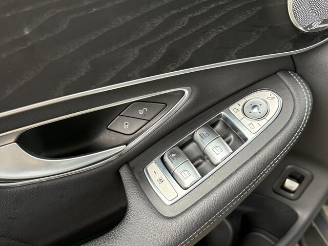 Mercedes-Benz GLC-KLASSE Coupé 250 AMG 4MATIC Premium Plus Schuifdak | Navigatie | BT | Camera | CruiseControl | Stoelverwarming | 19"LMV