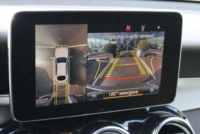 Mercedes-Benz GLC-KLASSE Coupé 250 4MATIC AMG Premium Plus l Schuif- Kanteldak l DISTRONIC l Memoy pakket l 360 gr Camera lStoelverwarming l LEDER l Burmester l LED l Sfeerverlichting l Alarm klasse 3 l Elektrisch bedienbare achterklep l Spiegel pakket l Dodehoek assitent l