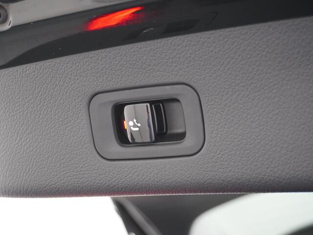 Mercedes-Benz GLC-KLASSE 300 e 4MATIC Luxury Line | Trekhaak Digital Memory