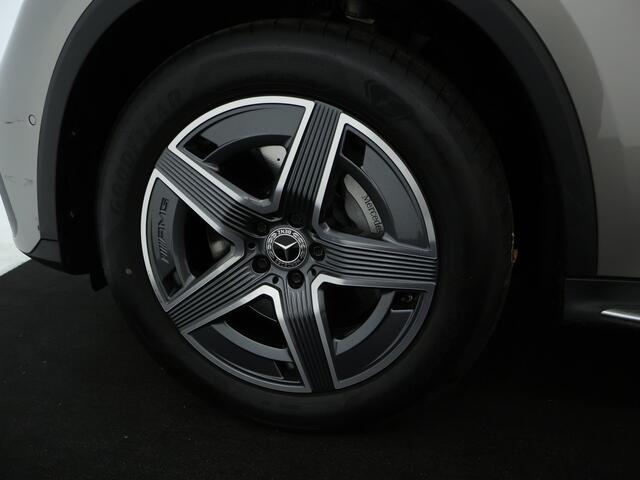 Mercedes-Benz GLC-KLASSE 200 4-MATIC AMG Line | Trekhaak | Panoramadak | Alarm | Tredeplanken | 360 gr Camera | Dode Hoek Ass | Inclusief 24 maanden Mercedes-Benz Certified garantie voor Europa.