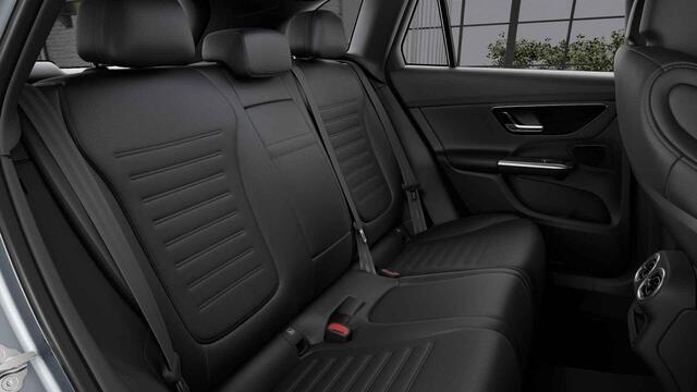 Mercedes-Benz GLC-KLASSE 300e 4MATIC AMG Line | Digital light | 20 inch | 36 camera | Trekhaak |