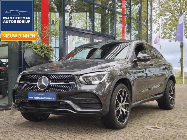 Mercedes-Benz GLC-KLASSE Coupé AMG 300e 4MATIC | Schuif / kanteldak | Wegkl. Trekhaak | Navigatie | Parkeersensoren + Camera | Cruise Control | 20inch