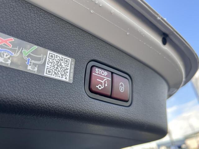 Mercedes-Benz GLC-KLASSE 300e 4MATIC AMG Line