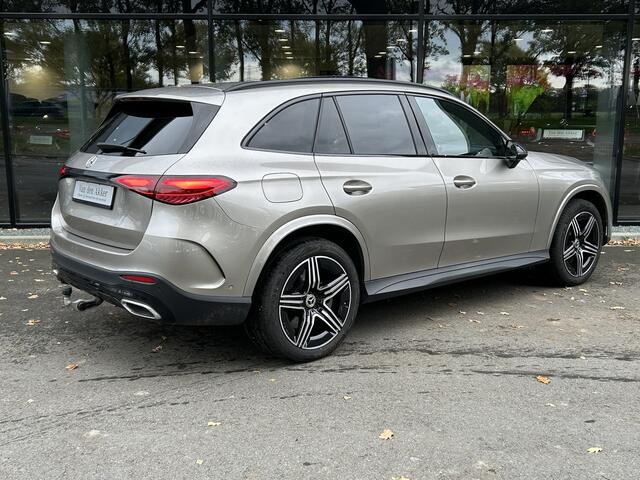 Mercedes-Benz GLC-KLASSE // 300e AMG 4Matic // Trekhaak // Distronic // Panoramadak // 360 Camera // Memory // Night Pakket // Digital Light