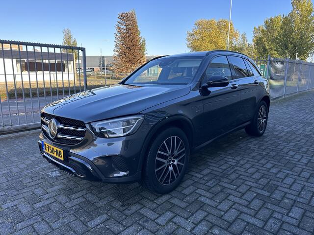 Mercedes-Benz GLC-KLASSE 300e 4MATIC Business Solution AMG