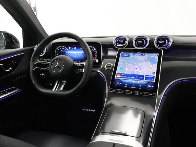 Mercedes-Benz GLC-KLASSE 300e 4MATIC AMG Line | Panoramadak | Trekhaak | Memory | Distronic | Winter pakket | Night pakket |