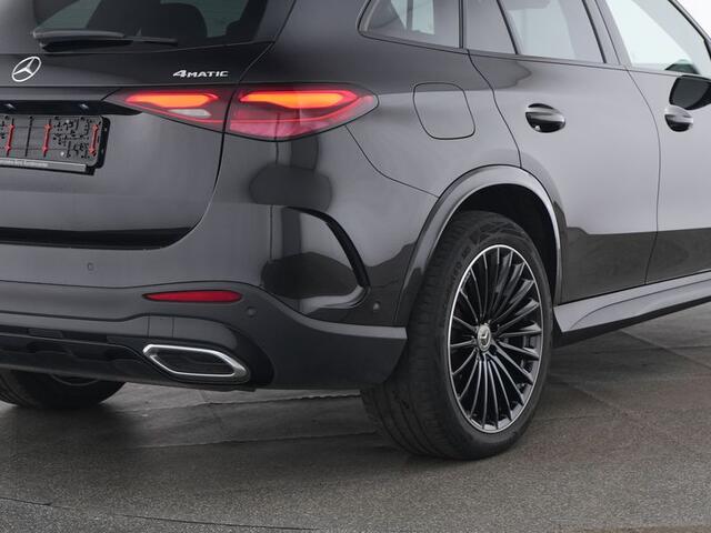 Mercedes-Benz GLC-KLASSE 300 e 4MATIC AMG Plug-In Hybride AMG Line | Night Pakket | Panoarma Schuif-Kanteldak | 20 Inch AMG Velgen | Digital Licht | Burmester® . Inclusief 24 maanden MB Certified garantie voor Europa.