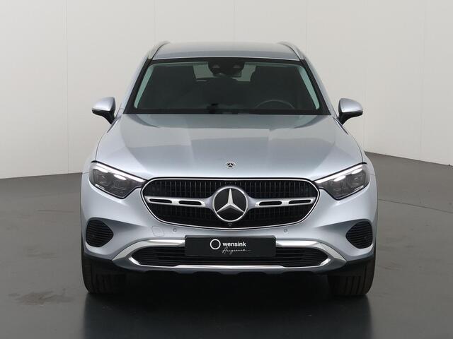 Mercedes-Benz GLC-KLASSE 300e 4MATIC Luxury Line | Trekhaak | Premium pakket | Winter pakket |