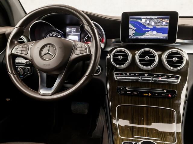 Mercedes-Benz GLC-KLASSE 250 4MATIC AMG Edition 1 211Pk Automaat (NAVIGATIE, CAMERA, LEDER, STOELVERWARMING, ELEK SPORTSTOELEN, GETINT GLAS, NIEUWE APK, NIEUWSTAAT)