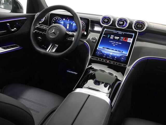 Mercedes-Benz GLC-KLASSE 300e 4MATIC Sport Edition | AMG-line | Night | Panoramadak | Sfeerverlichting | Digital light | 360 camera | Stoelverwarming |