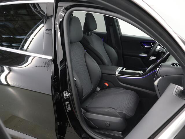 Mercedes-Benz GLC-KLASSE 300e 4MATIC Luxury Line | Panoramadak | Trekhaak | Winter pakket | Rij assistentiepakket | Premium pakket |