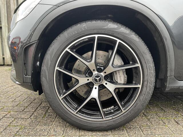 Mercedes-Benz GLC-KLASSE 300e 4MATIC AMG Line 20"/Luchtvering/Adaptieve cruise/Burmester/Matrix LED/Apple Carplay & Android Auto/Stoelverwarming/Elektrische klep