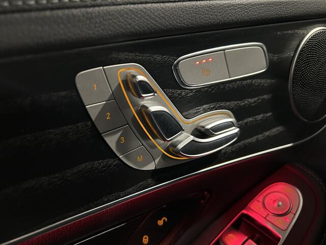 Mercedes-Benz GLC-KLASSE 300e 4Matic // Distronic // Headup // Rij Assistentiepakket // 360 Camera // Memory Stoelen // Elek. Achterklep // 20 inch AMG Velgen