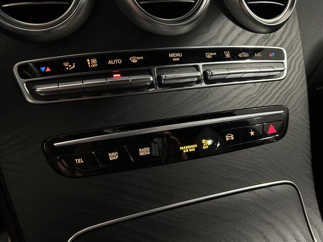 Mercedes-Benz GLC-KLASSE 300e 4Matic // Distronic // Headup // Rij Assistentiepakket // 360 Camera // Memory Stoelen // Elek. Achterklep // 20 inch AMG Velgen