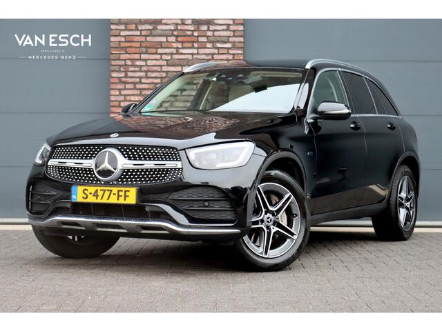 Mercedes-Benz GLC-KLASSE 300e 4MATIC Premium Plus | Distronic+ | Panoramadak | Memory | Leder | Trekhaak | Camera | Sfeerverlichting | Augmented Reality | Stoelverwarming |