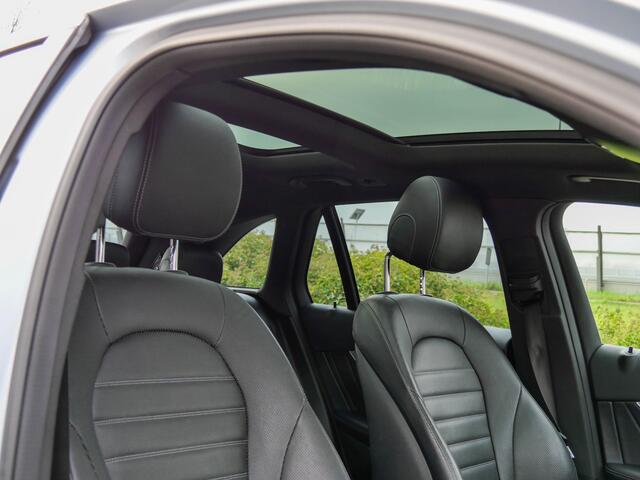 Mercedes-Benz GLC-KLASSE 250 4MATIC Premium Plus | PANODAK | MEMORY | TREKHAAK |