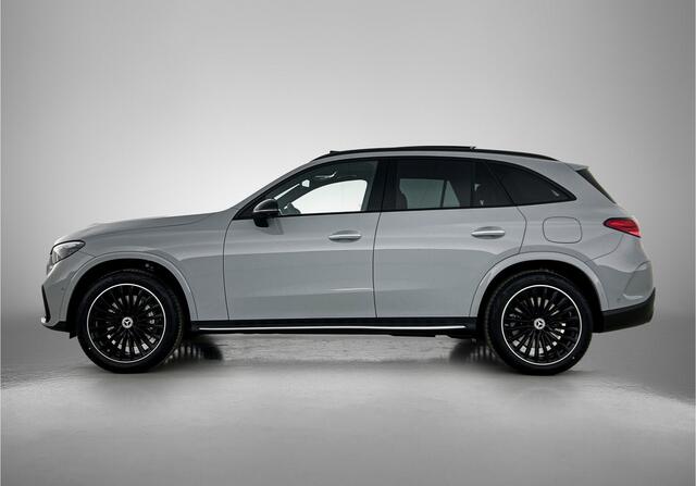 Mercedes-Benz GLC-KLASSE 300e 4MATIC Sport Edition | Premium pakket | Trekhaak | Treeplanken | Rijassistentiepakket Plus | Nightpakket | 20'' multispaaks velgen | DIGITAL LIGHT | 360°-camera | Memorypakket | Augmented Reality navigatie |