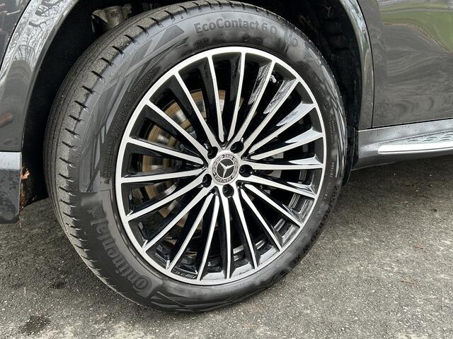 Mercedes-Benz GLC-KLASSE 300e AMG 4Matic Plugin Hybride 300e AMG 4Matic // Trekhaak // Panoramadak // 360 Camera // Memory // 9.817km // Nightpakket