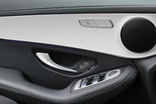 Mercedes-Benz GLC-KLASSE 300e 4MATIC Premium Plus | Pano | Trekhaak | Carplay |